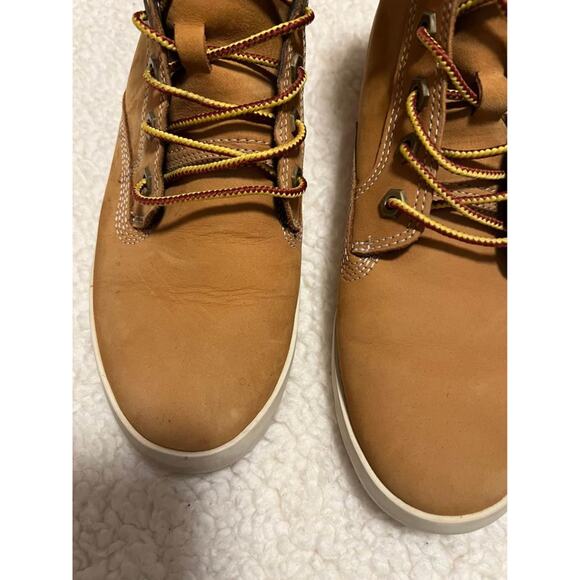 Timberlands - Picture 5 of 8